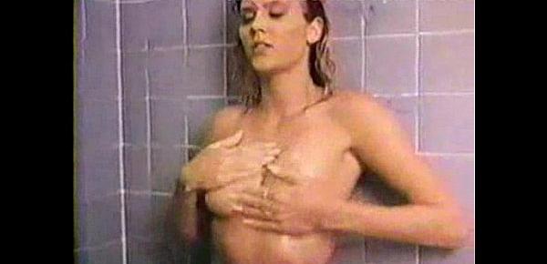  Ginger Lynn s Steamy Shower